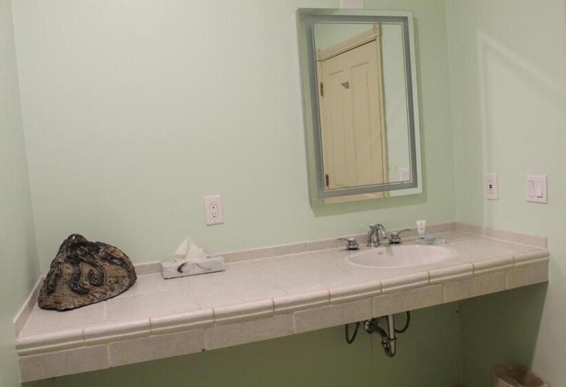 Стандартный Номер Кровать Кинг, Elm House Inn