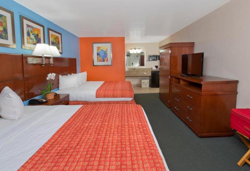 غرفة قياسية, Ramada By Wyndham Flamingo Water Park