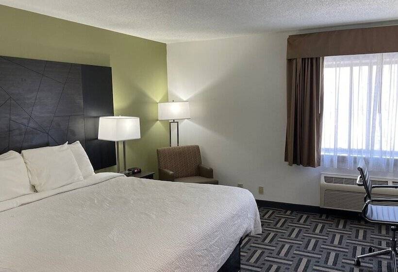 스위트 킹사이즈 침대, La Quinta Inn By Wyndham Cincinnati North