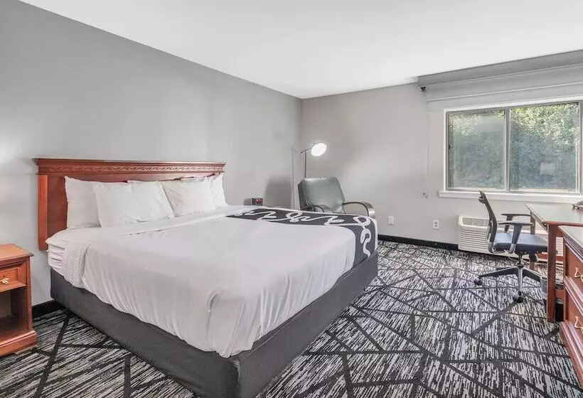 デラックスルーム, La Quinta Inn By Wyndham Cleveland Independence