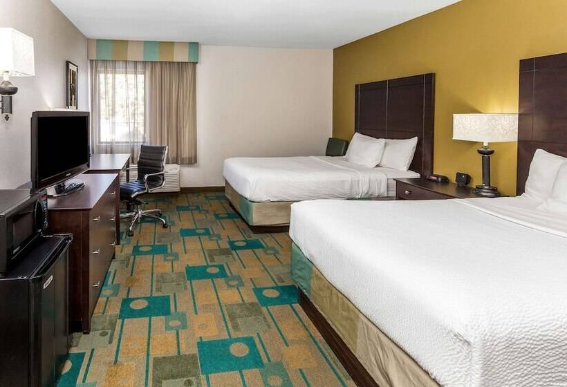 غرفة ديلوكس, La Quinta Inn By Wyndham Sheboygan