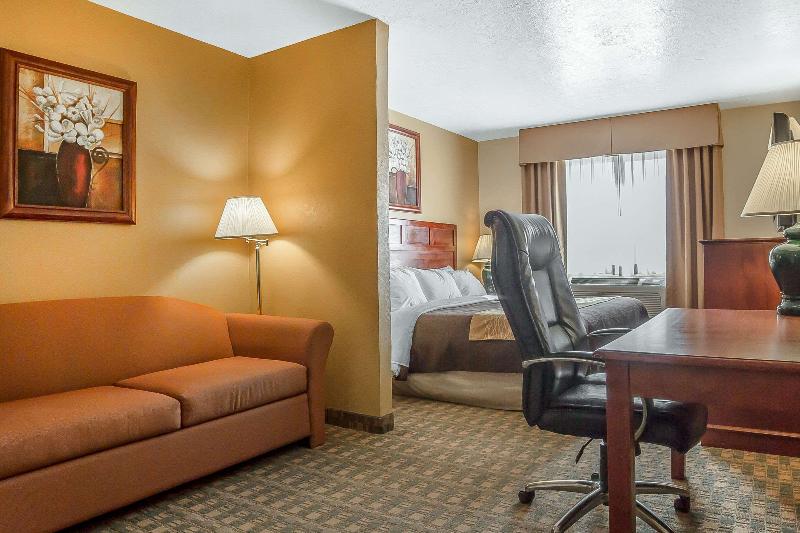 سوییت, Quality Inn & Suites Fillmore I15