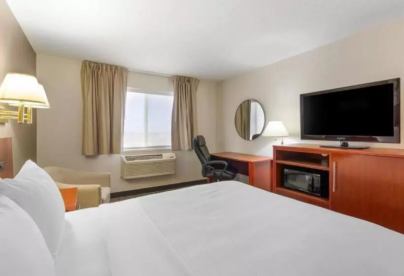 スタンダードルーム, Quality Inn & Suites Fillmore I15