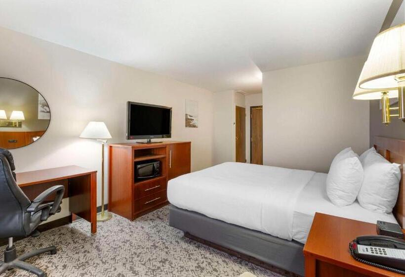 Номер Стандарт, Quality Inn & Suites Fillmore I15