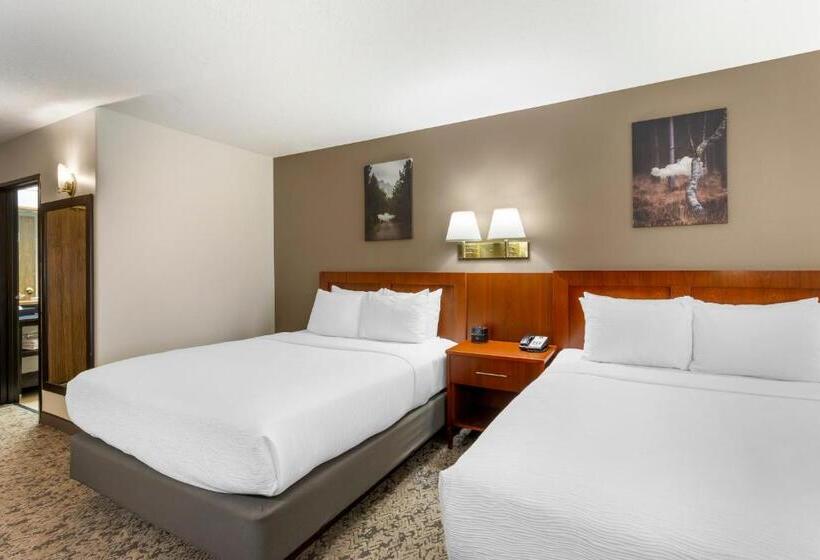 اتاق استاندارد, Quality Inn & Suites Fillmore I15