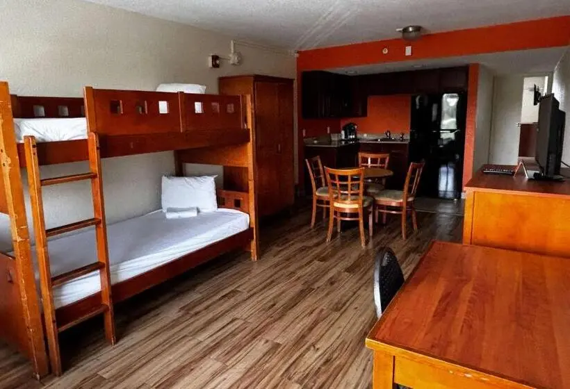 سوئیت با تخت بزرگ, Ramada By Wyndham Flamingo Water Park