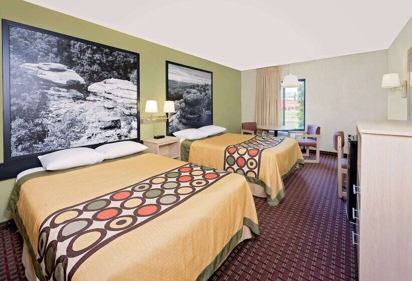 חדר סטנדרט שתי מיטות זוגיות, Super 8 By Wyndham Metropolis