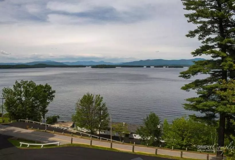 スタンダードルーム, Belknap Point Inn