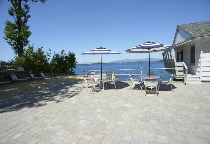 Suite with lake view, Belknap Point Inn
