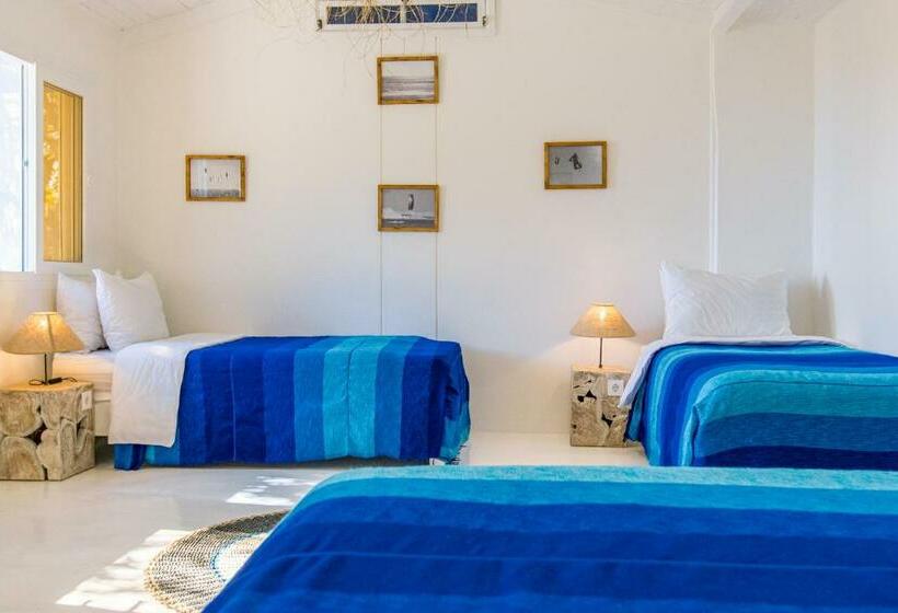 デラックスバンガロー, Dakhla Attitude