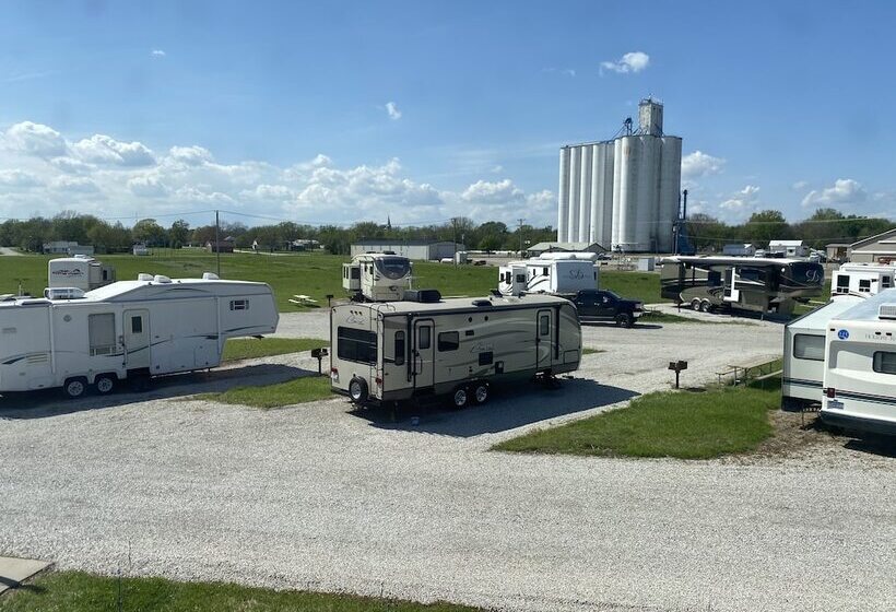 스탠다드 룸, Garnett Hotel & Rv Park