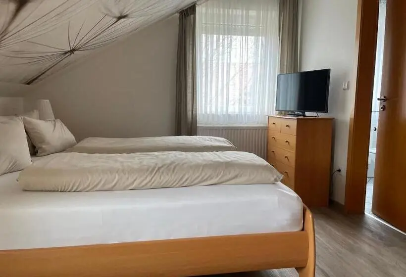 ガーデンビュースタンダードルーム, Landhotel Altmann
