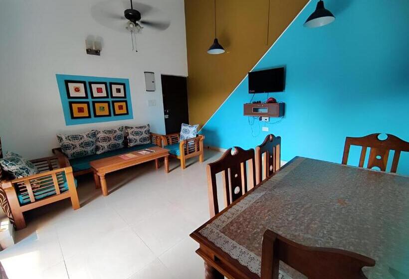 דירת חדר נוף לבריכה, Ronne S 2bhk Lagoon Apartment  Calangute