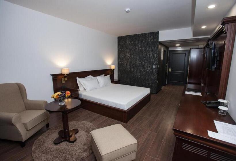 اتاق سوپریور, Sky Gevgelija