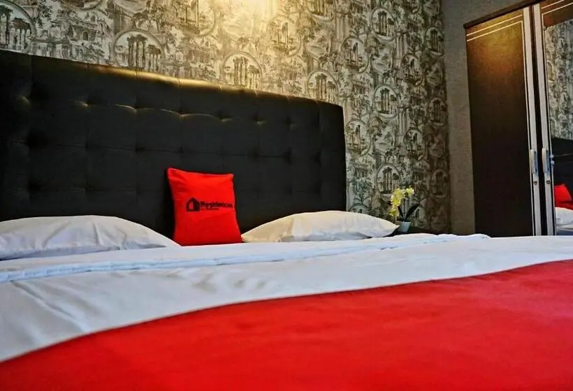 スタンダードルーム, Residences By Reddoorz Near Taman Safari