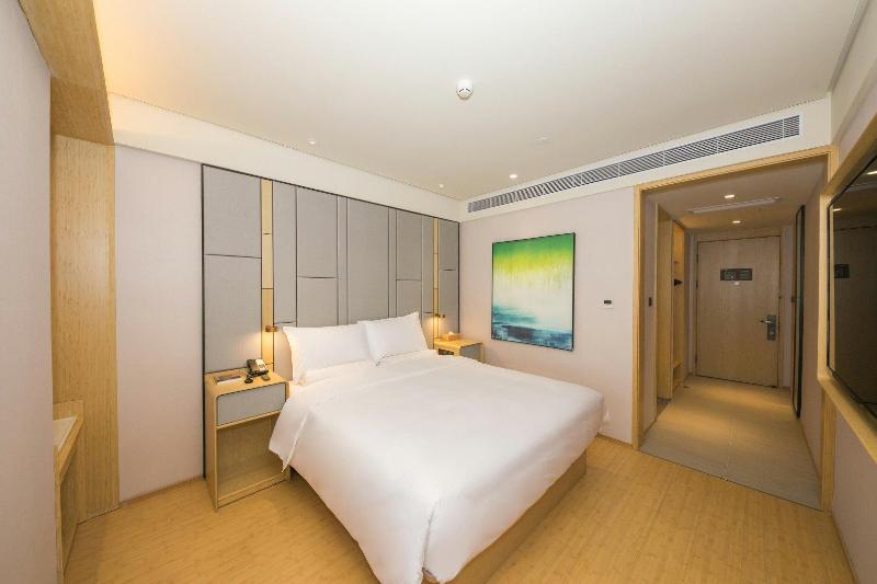 Standard Room, Habyt Cantonment   Formerly Hmlet Cantonment