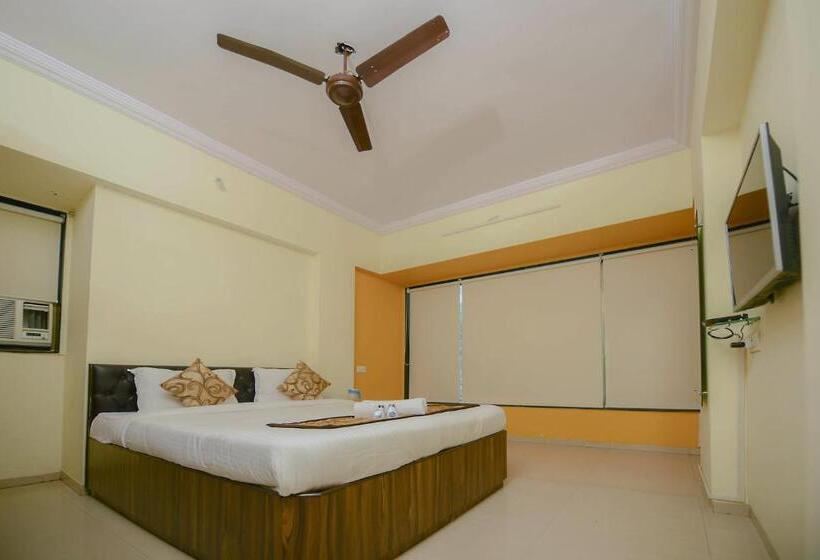 غرفة ديلوكس, Lalsai Residency Andheri