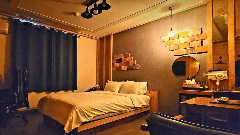 اتاق استاندارد, Manhatan Hotel 청주