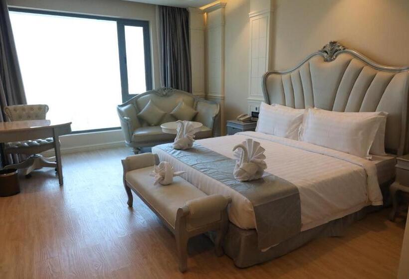 سوئیت با تخت بزرگ, Regenta Central Rs Chennai Omr Sipcot