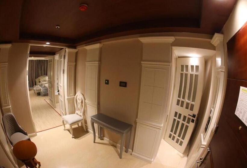 سوئیت با تخت بزرگ, Regenta Central Rs Chennai Omr Sipcot