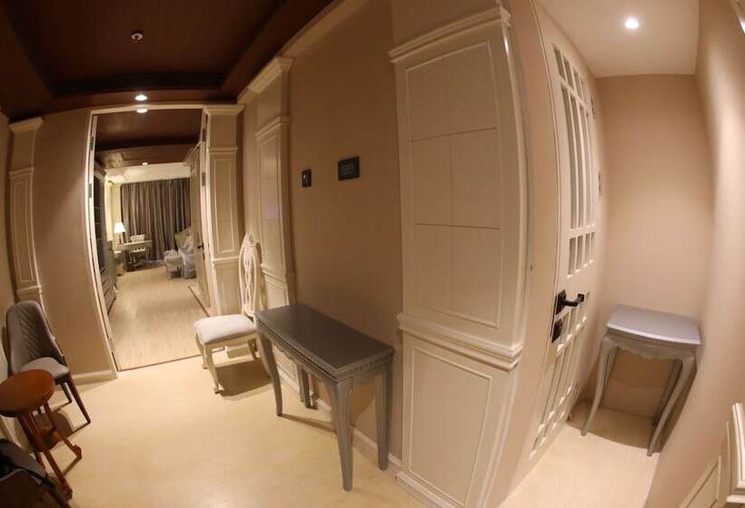 سوئیت با تخت بزرگ, Regenta Central Rs Chennai Omr Sipcot