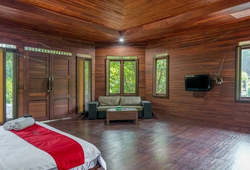 スタンダードルーム, Reddoorz Resort @ Taman Wisata Mangrove