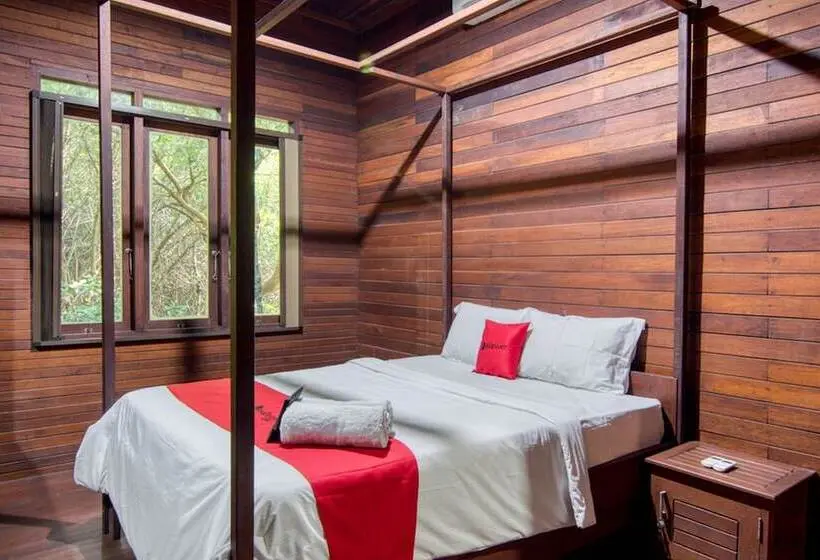 エコノミールーム, Reddoorz Resort @ Taman Wisata Mangrove