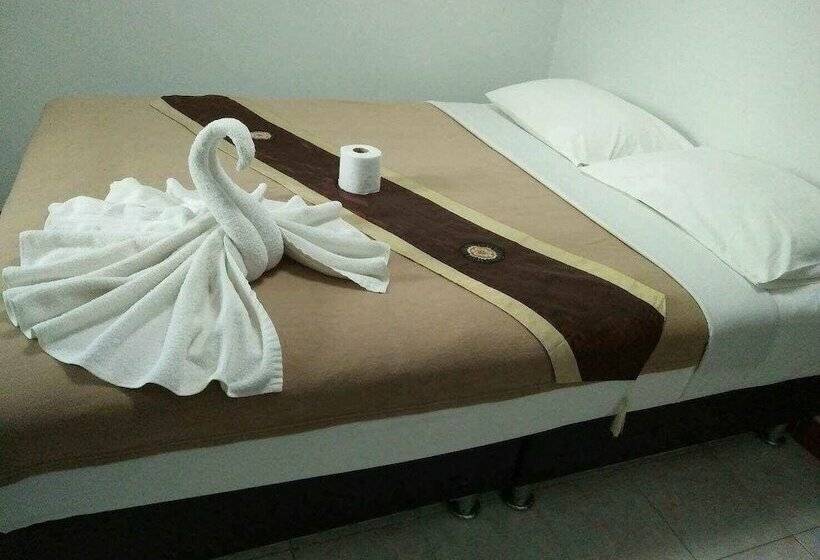 اتاق استاندارد, Buddy Guesthouse