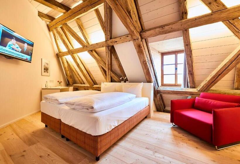 标准间, Post Berching