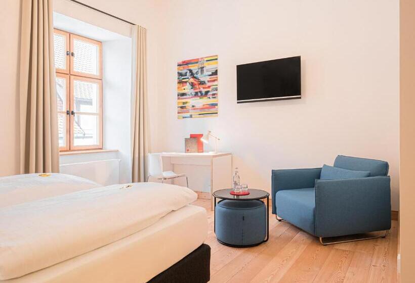 标准间, Post Berching