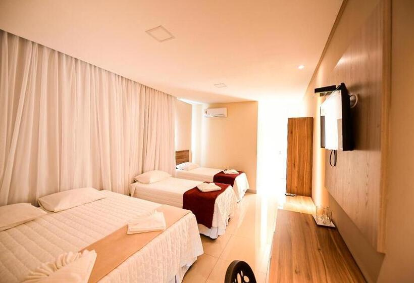 带阳台标准四人间, Triunfo Papo