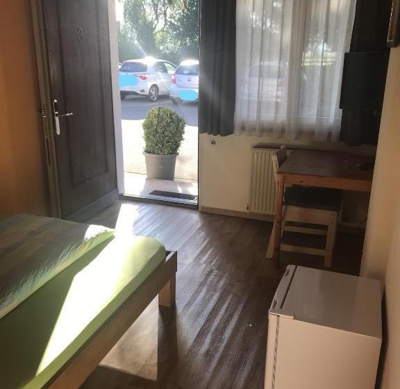 Номер Стандарт Индивидуальный, Motel City