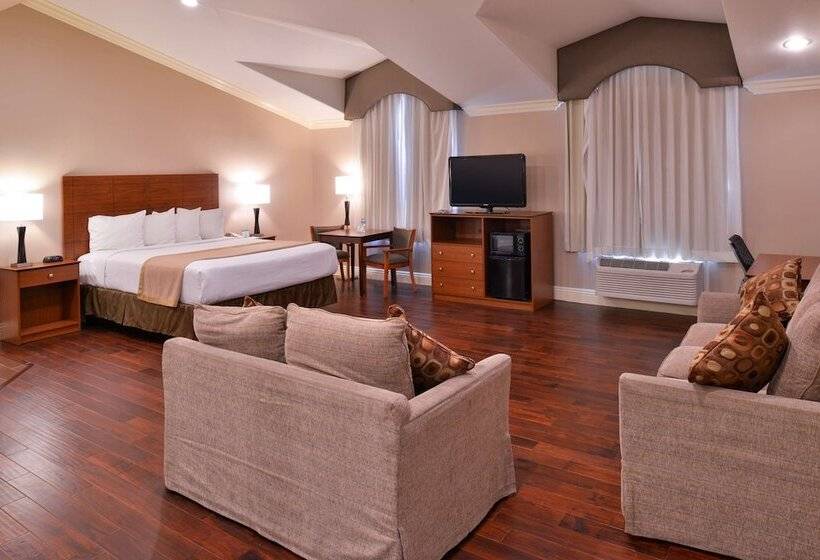 Люкс с гидромассажем, Best Western Oxnard Inn