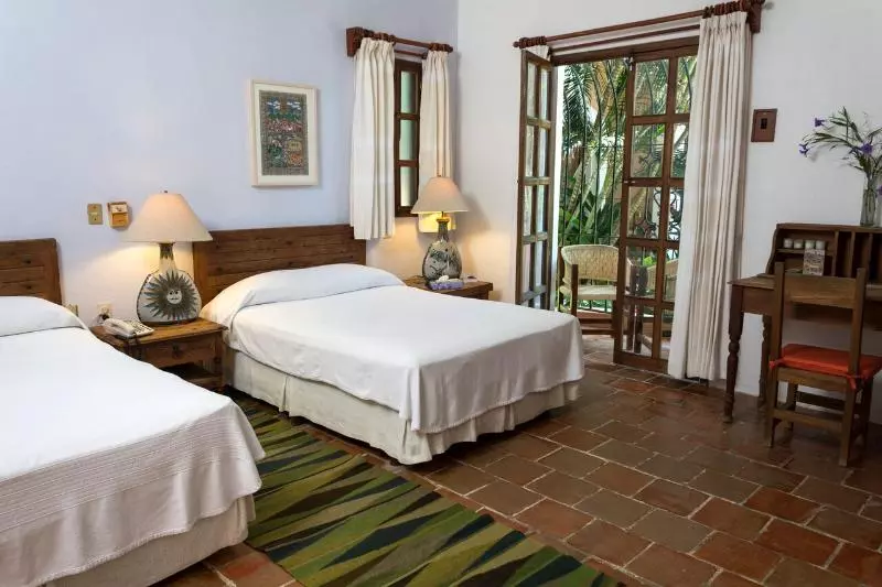 اتاق استاندارد با تخت بزرگ, Best Western Plus North Canton Inn & Suites