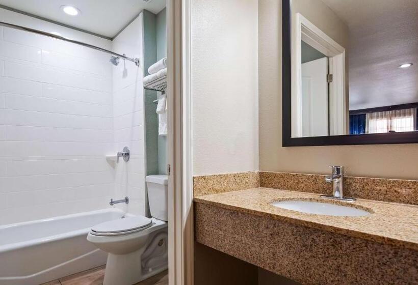 Номер Стандарт, Best Western Port Aransas