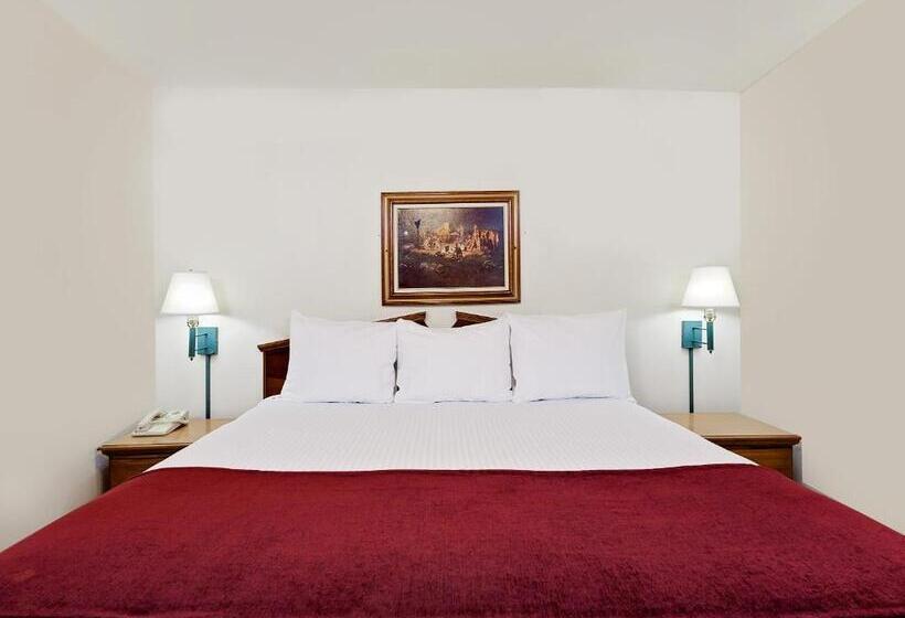 스위트 킹사이즈 침대, Days Inn By Wyndham San Angelo