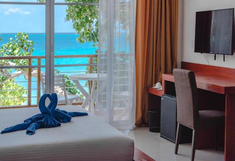اتاق لوکس با بالکن و چشم‌انداز دریا, Athiri Beach Maldives