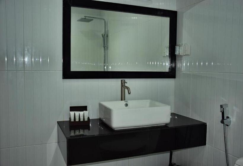 Standard Room with Balcony Side Sea View, Athiri Beach Maldives