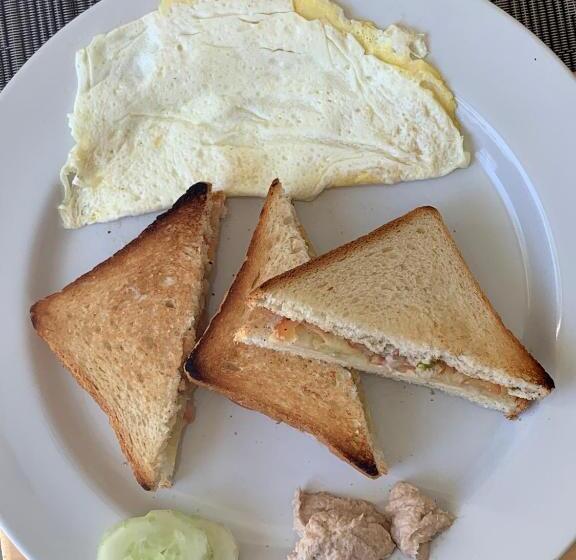 اتاق لوکس, Ithaa Thoddoo Inn