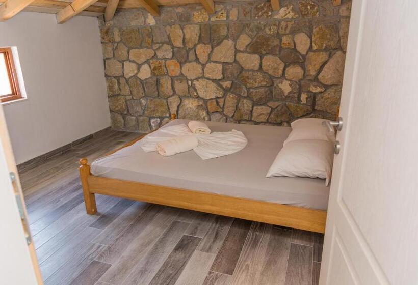 سوئیت 2 خوابه, Leonida Resort