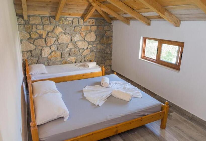 سوئیت 2 خوابه, Leonida Resort