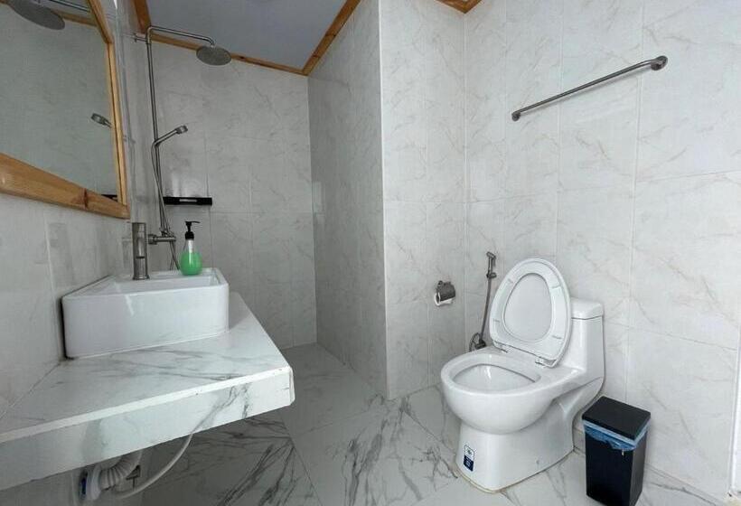 اتاق لوکس, Thoddoo White Sand Inn