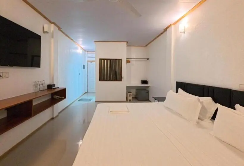 اتاق لوکس با بالکن, Thoddoo White Sand Inn