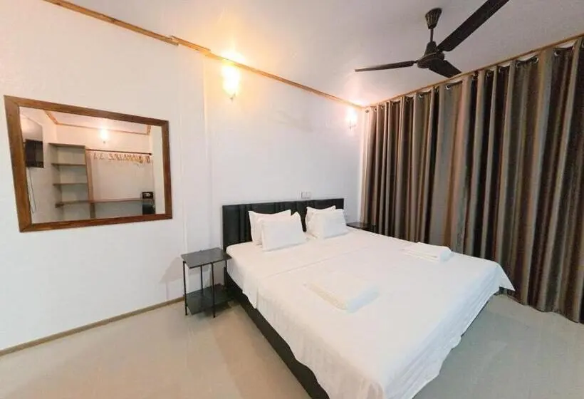 اتاق استاندارد با تخت بزرگ, Thoddoo White Sand Inn