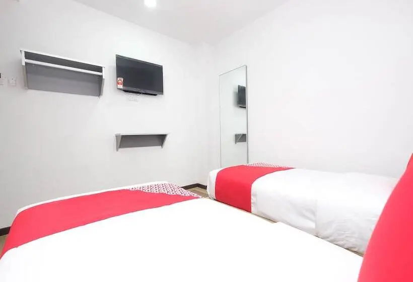 デラックスルーム, Capital O 91281 Hotel First Garden By Kr Cosmos