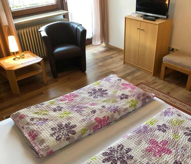 Номер Стандарт с Балконом, Gästehaus Elisabeth