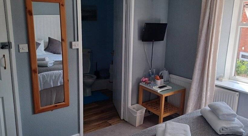 غرفة قياسية, Winchester Arms