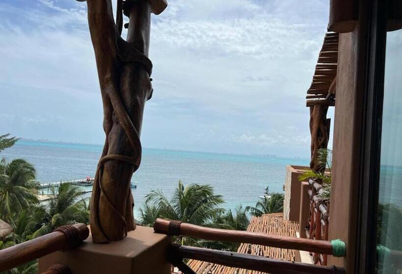 מיטת קינג בסוויטה, Beló Isla Mujeres   All Inclusive