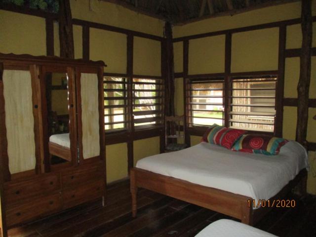 Номер Deluxe Вид на Море с Балконом, Cerros Beach Inn