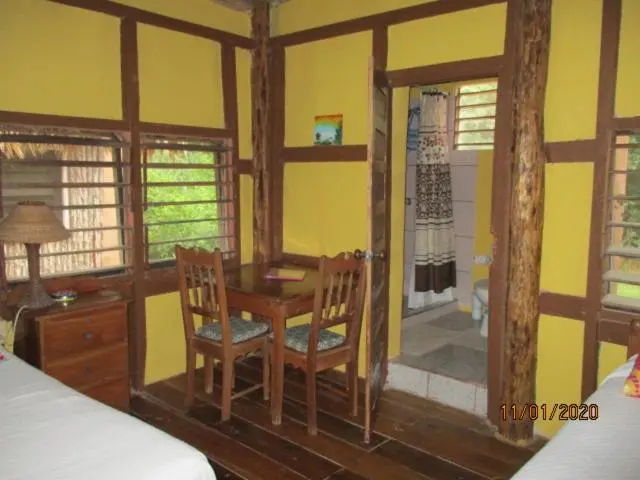 اتاق لوکس با بالکن و چشم‌انداز دریا, Cerros Beach Inn